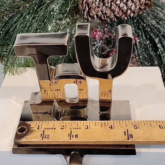 Silver metal " Joy " stocking holder Christmas decoration - Picture 6 of 6